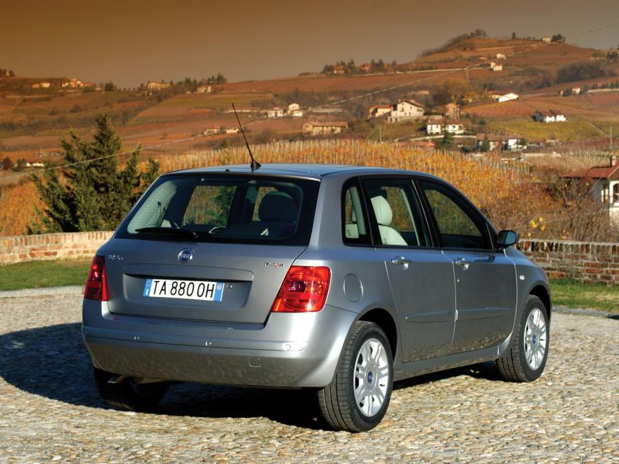  Fiat Stilo 5-Door (192) 2004 года  (фото 5 из 42)